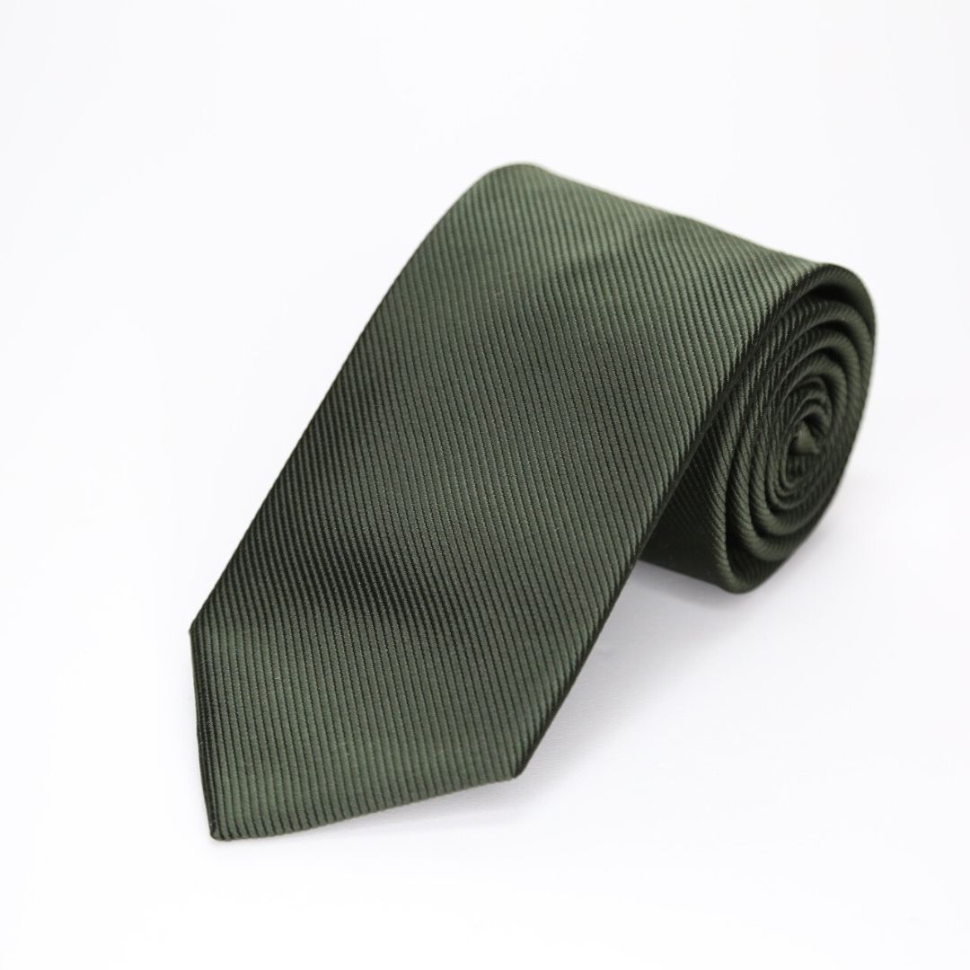 無地ネクタイ  ネクタイ  グリーン  FATTURA  日本製  メンズファッション  ネクタイ  コーデ  シルク100％  レップ無地  ふじやま織