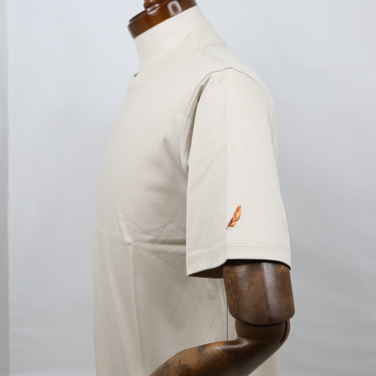 プレミアムドレス Tシャツ  FATTURA  シャツ  半袖  袖口刺繍  ベージュ  日本製